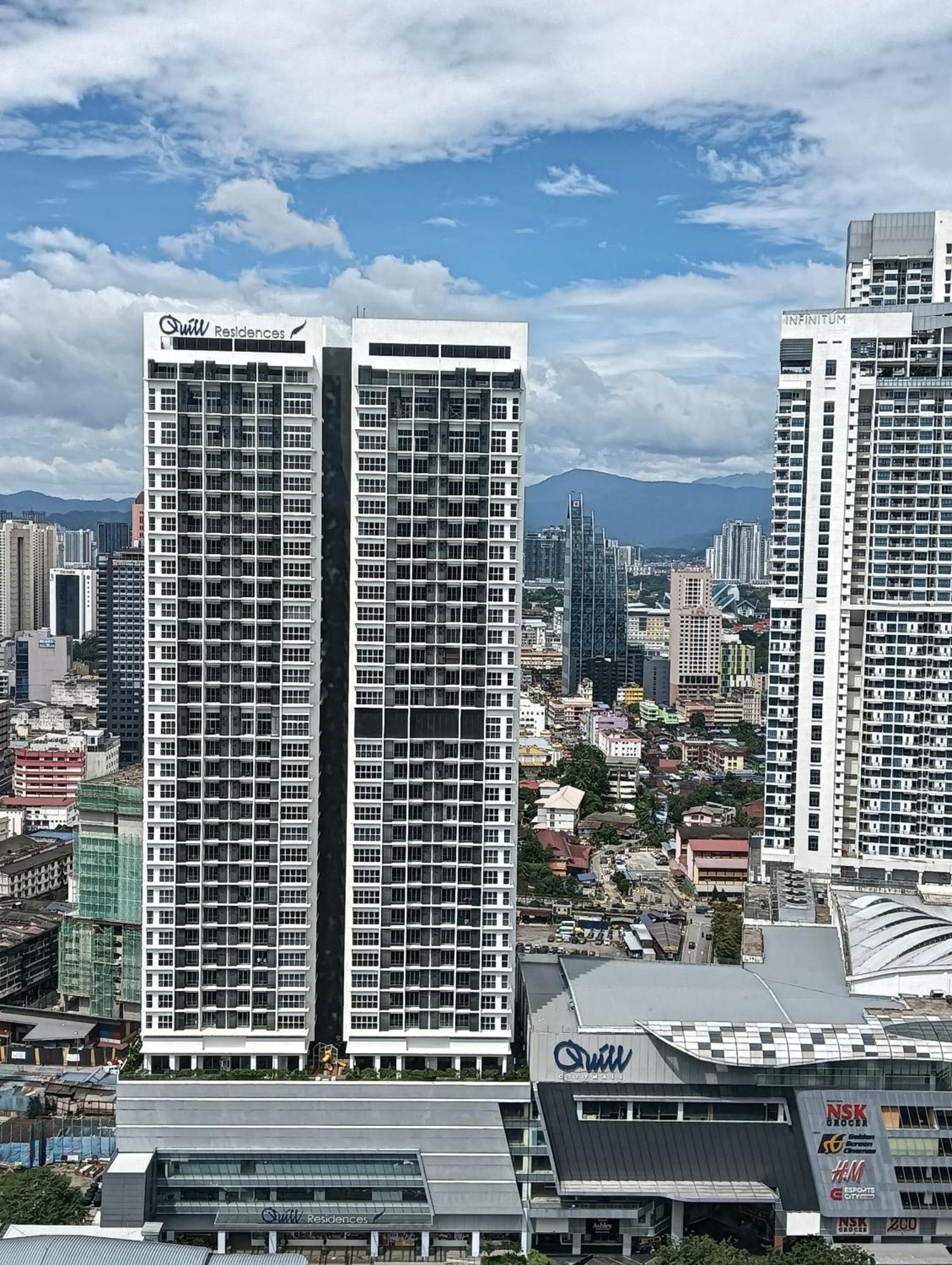 קואלה לומפור Quill Suites Klcc מראה חיצוני תמונה
